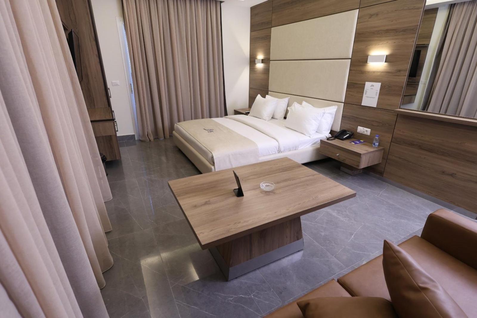 Ibiza Hotel Džunija Exteriér fotografie
