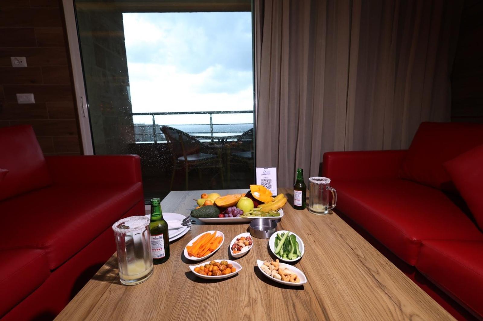 Ibiza Hotel Džunija Exteriér fotografie