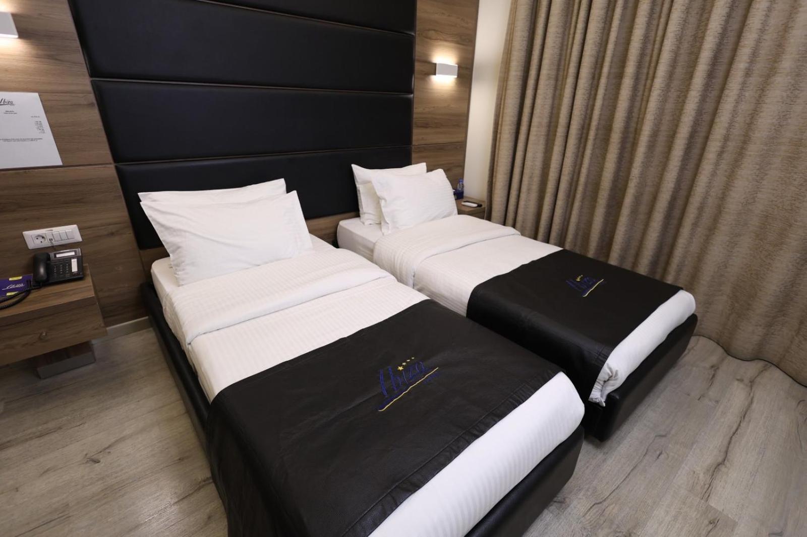 Ibiza Hotel Džunija Exteriér fotografie