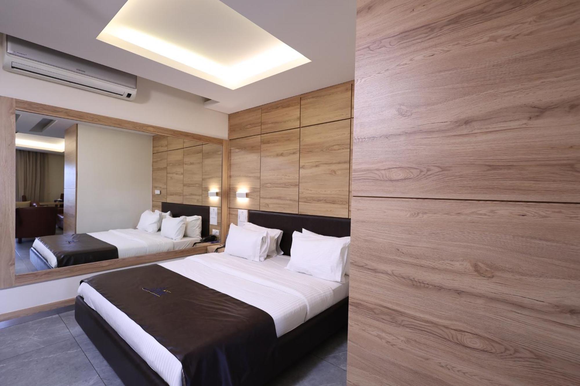 Ibiza Hotel Džunija Exteriér fotografie