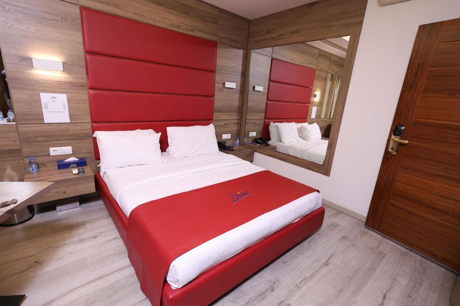 Ibiza Hotel Džunija Exteriér fotografie