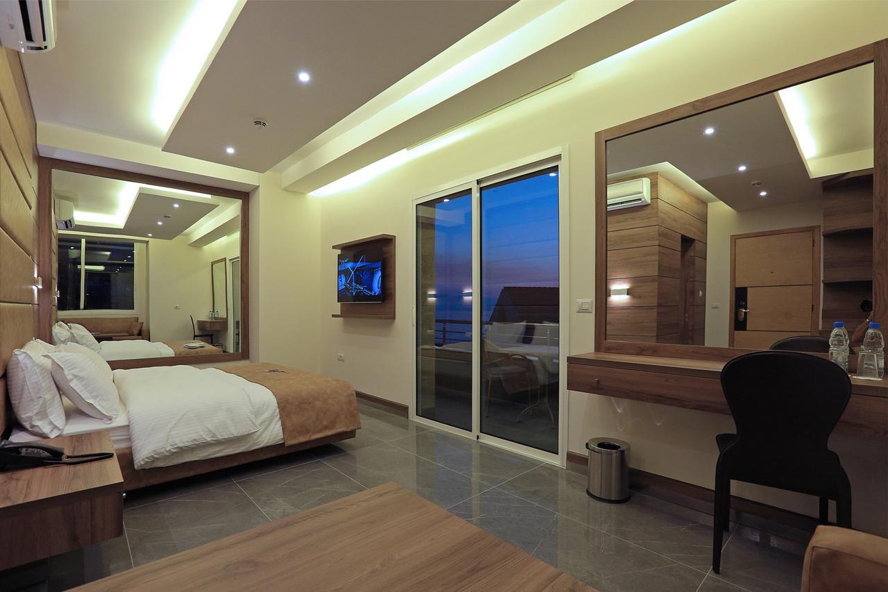 Ibiza Hotel Džunija Exteriér fotografie